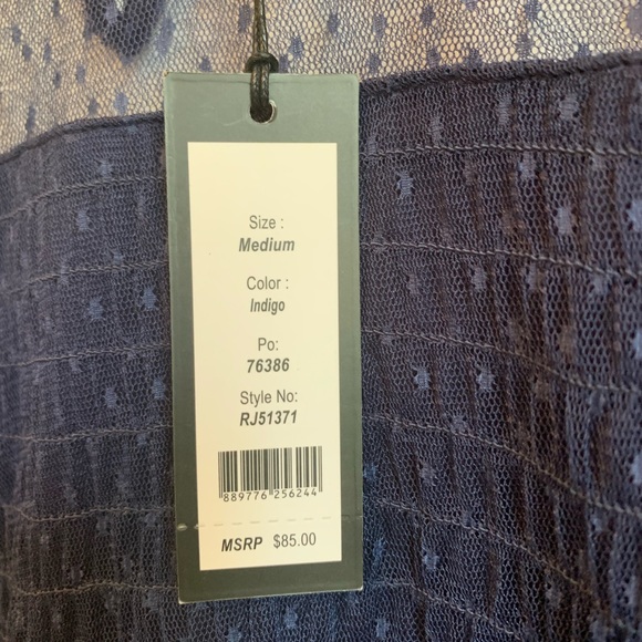 Romeo + Juliet Couture top - Picture 4 of 4